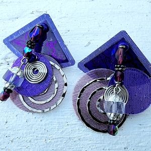 Shades of purple Memphis geometric triangle mesh circles Egyptian revival earrin